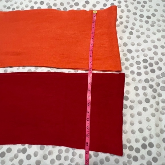 BCBGMaxAzria Set of 2 100% Acrylic Rectangle Scarf (Red and Orange) - Picture 6 of 6